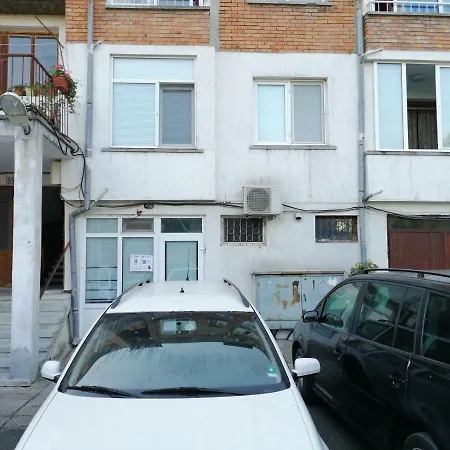 Dani Apartment *